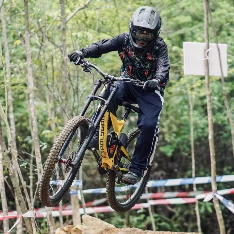 AVITUS Scarpa MTB da uomo con  - Mountain Biking Videos recensione e prezzo