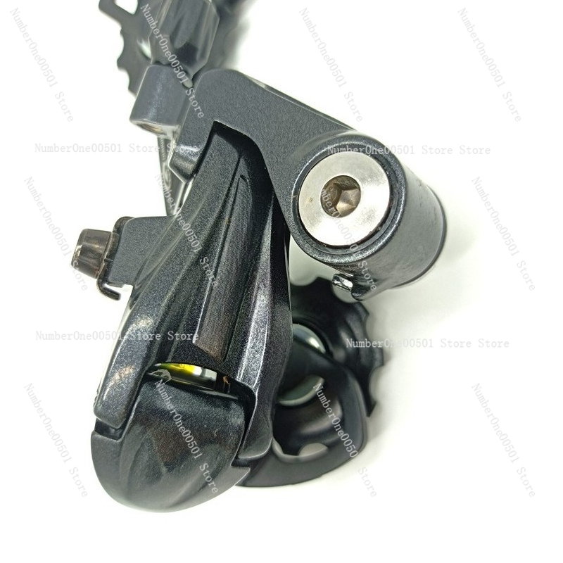 Deragliatore Posteriore M592 a - Rear Derailleur Shadow recensione e prezzo